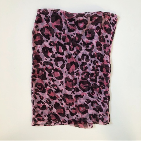 Pink Leopard Print Scarf - Picture 6 of 8
